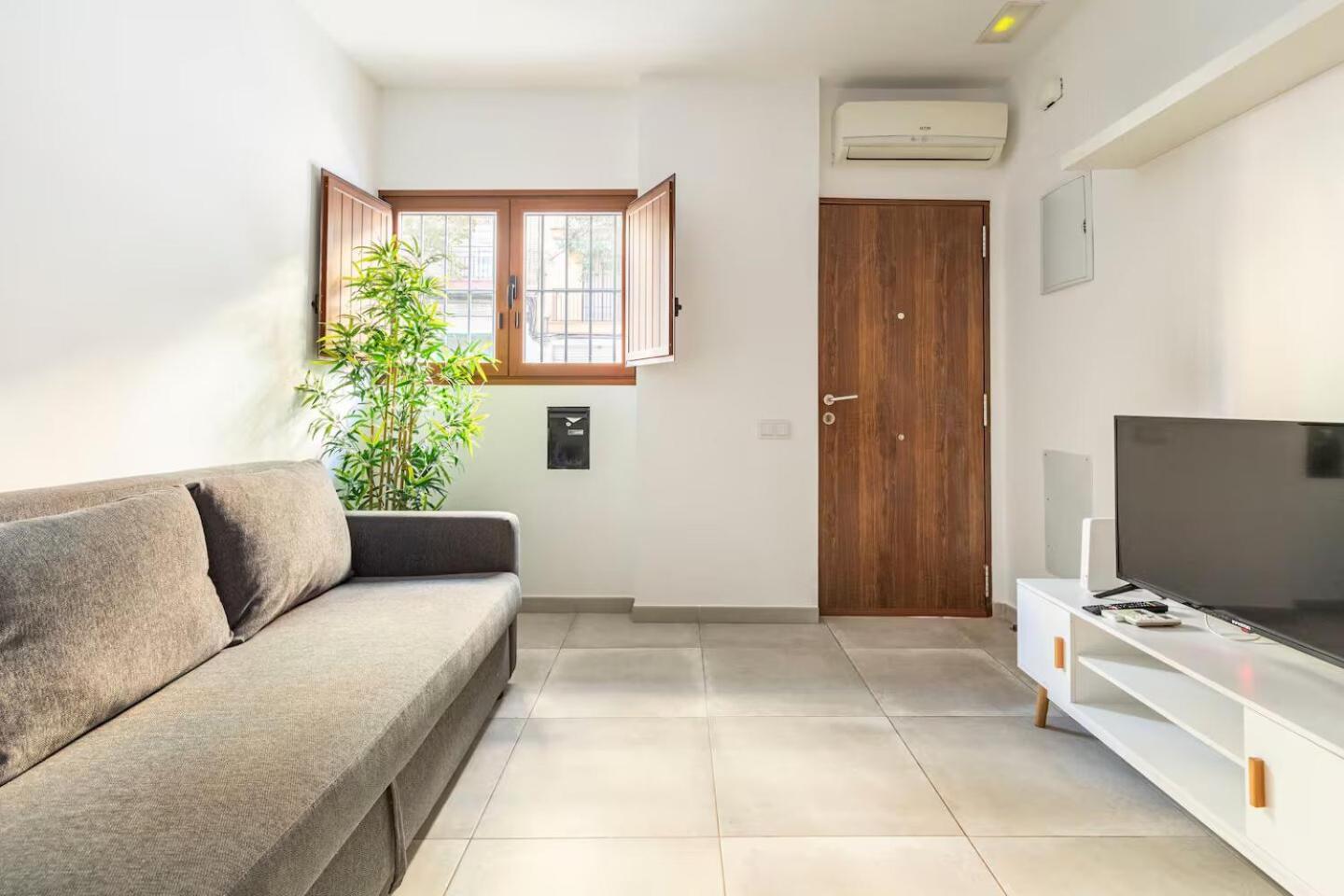 Vivienda Junto A Ruzafa - 12 Pax Y Mas Leilighet Valencia Eksteriør bilde