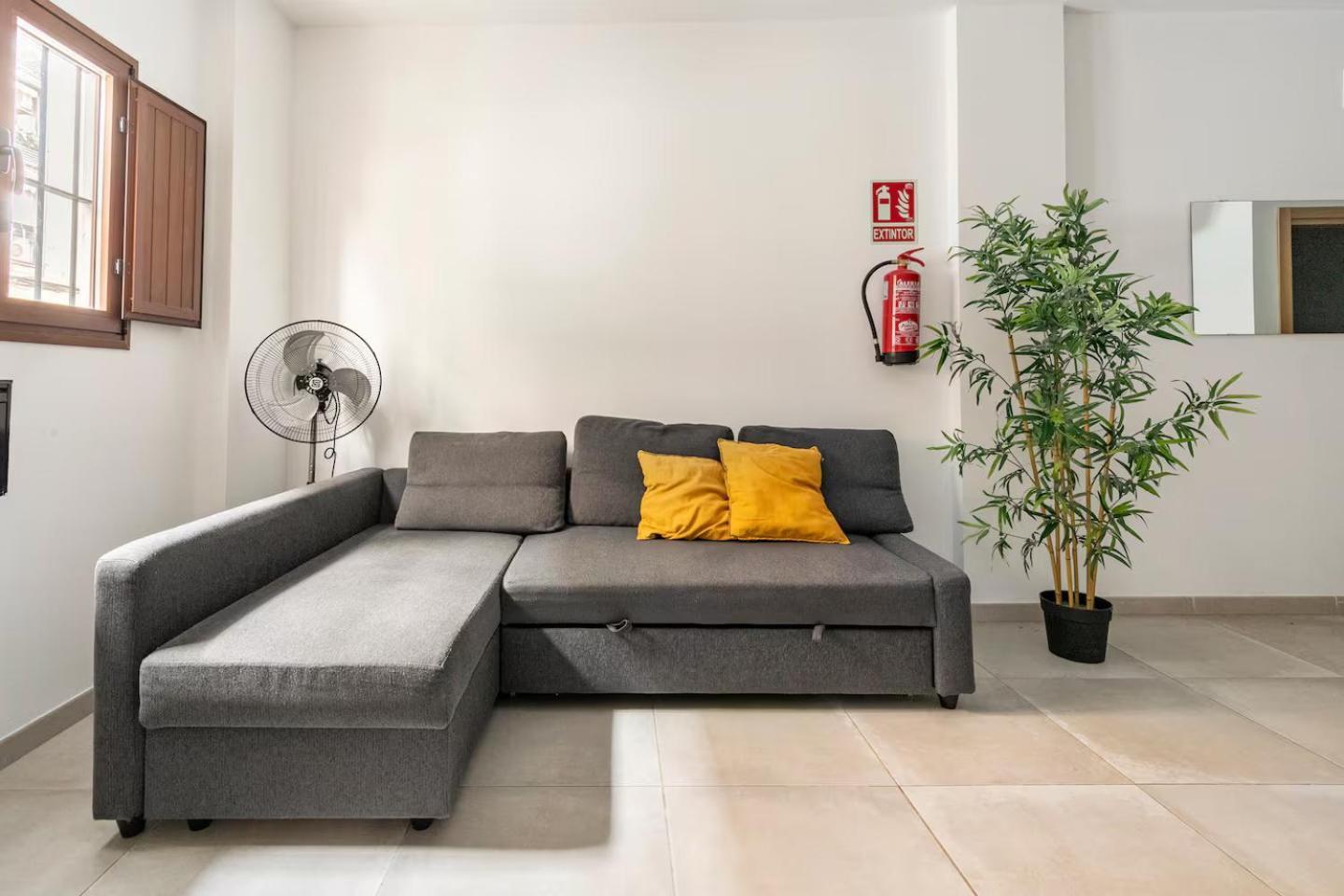 Vivienda Junto A Ruzafa - 12 Pax Y Mas Leilighet Valencia Eksteriør bilde