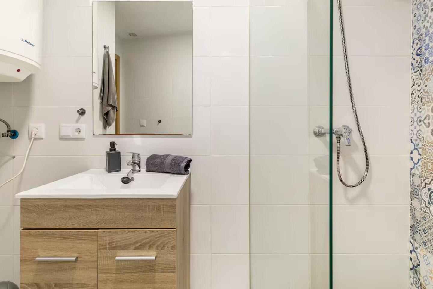 Vivienda Junto A Ruzafa - 12 Pax Y Mas Leilighet Valencia Eksteriør bilde