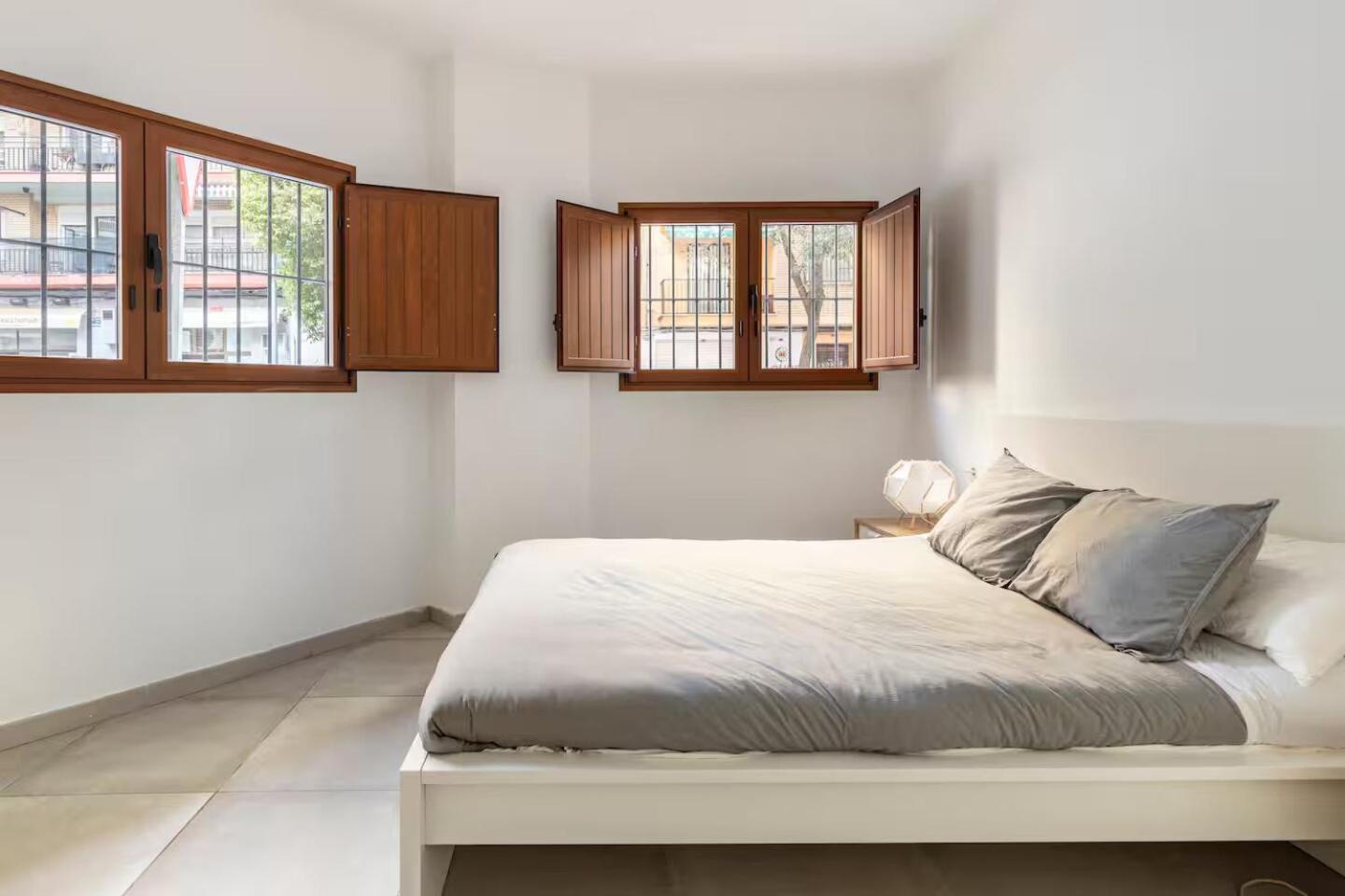 Vivienda Junto A Ruzafa - 12 Pax Y Mas Leilighet Valencia Eksteriør bilde