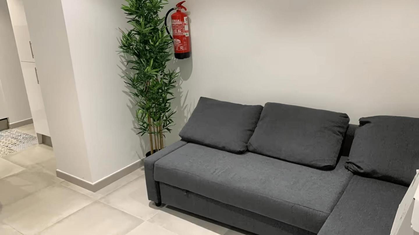 Vivienda Junto A Ruzafa - 12 Pax Y Mas Leilighet Valencia Eksteriør bilde