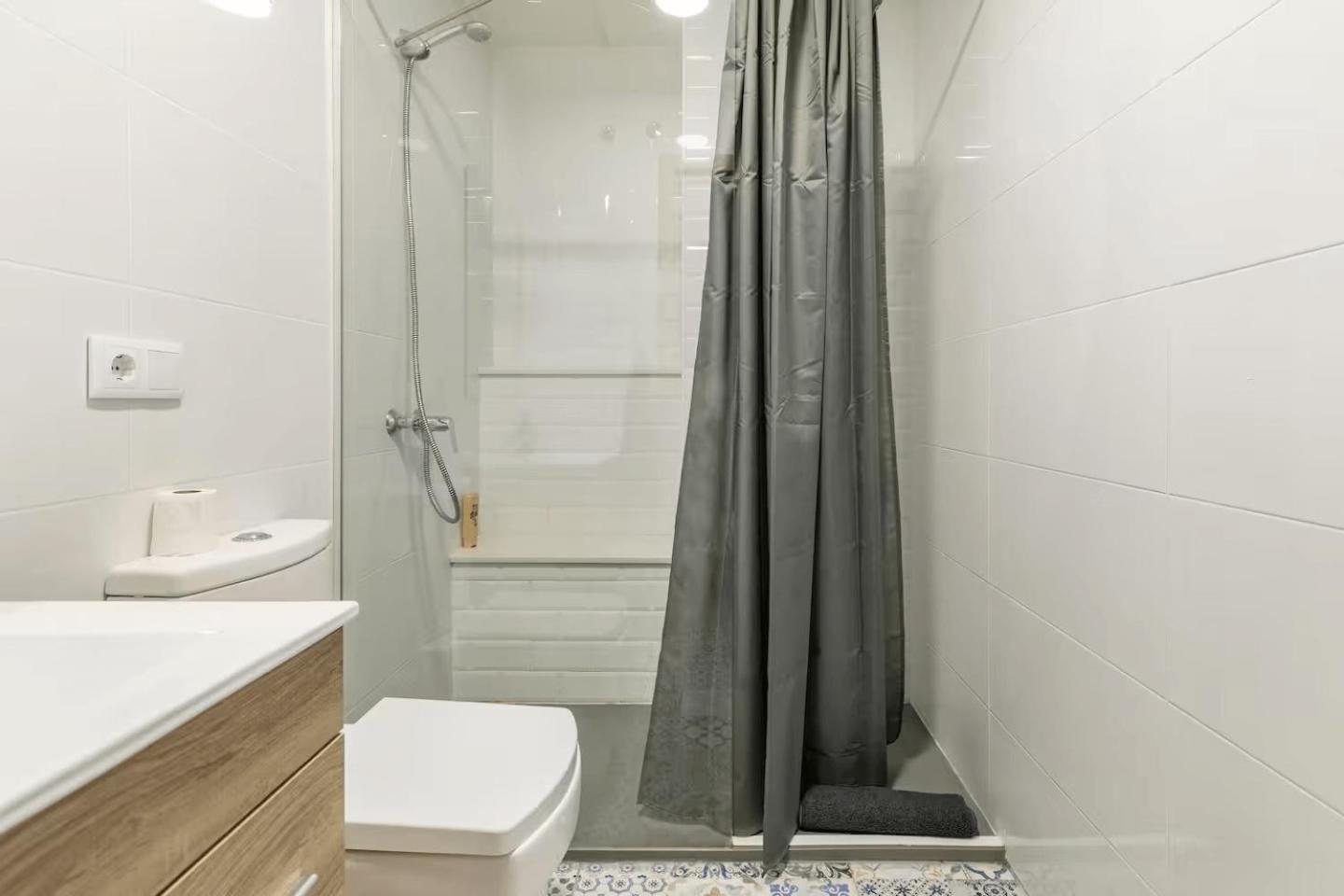 Vivienda Junto A Ruzafa - 12 Pax Y Mas Leilighet Valencia Eksteriør bilde