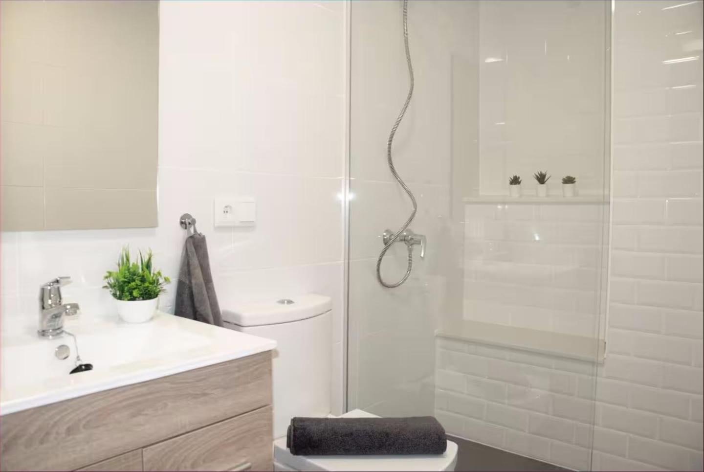 Vivienda Junto A Ruzafa - 12 Pax Y Mas Leilighet Valencia Eksteriør bilde